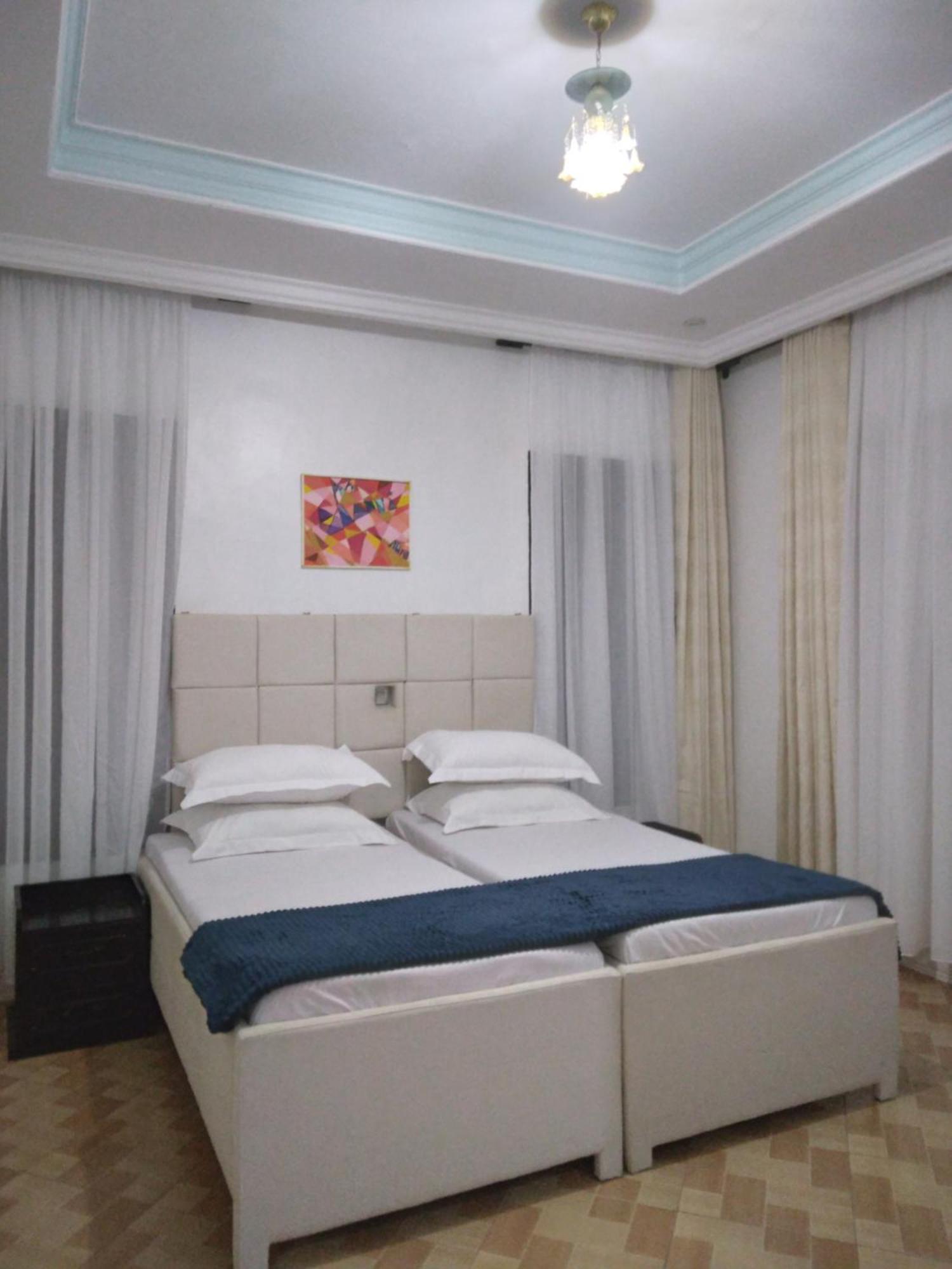 Sprunger Avenue - Tulia Homes Моши Экстерьер фото